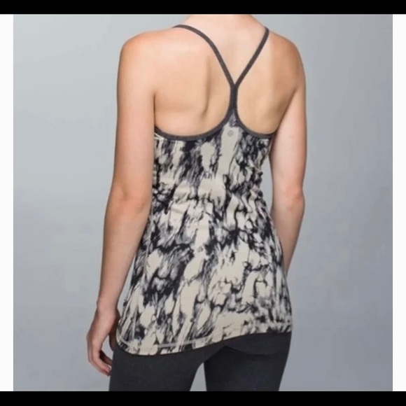 Lululemon Marble Pacesetter skirt AND tank - Picture 7 of 9